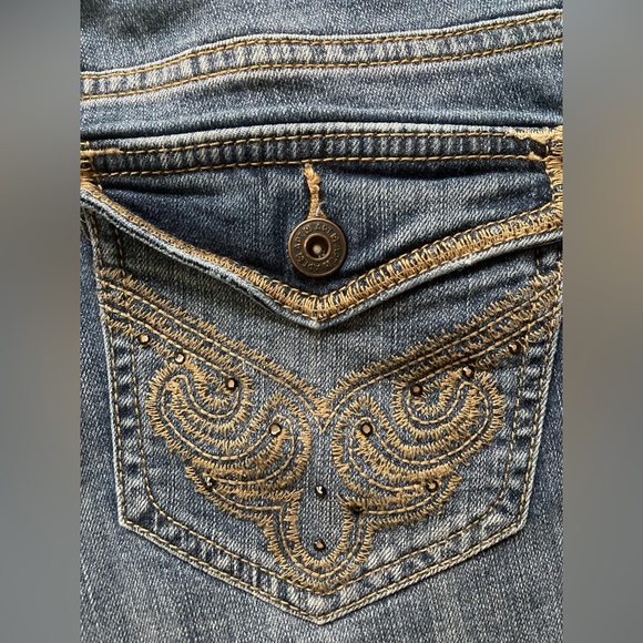 Ladies Size 12 Apt.9 Modern Straight Crop Capris - Picture 7 of 16